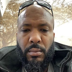 Meet your Posher, Sidney